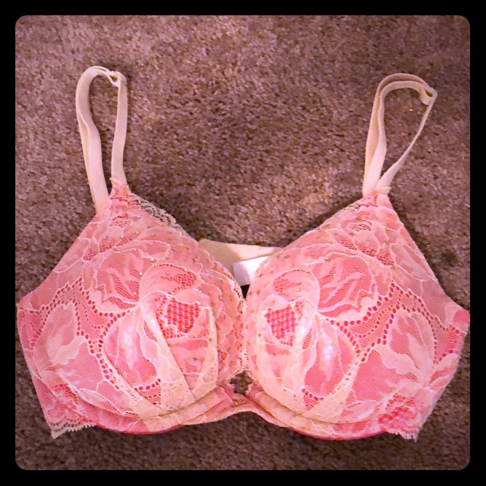 Victoria Secret pink lace push up bra w/ sparkles